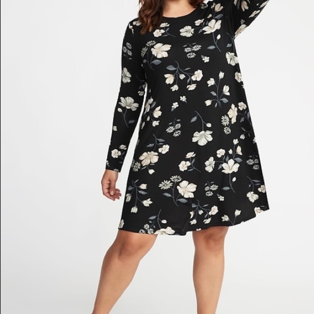Old Navy Jersey Swing Dress: Medium, Long Sleeve, Floral